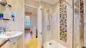 Photo 18- click for photo gallery